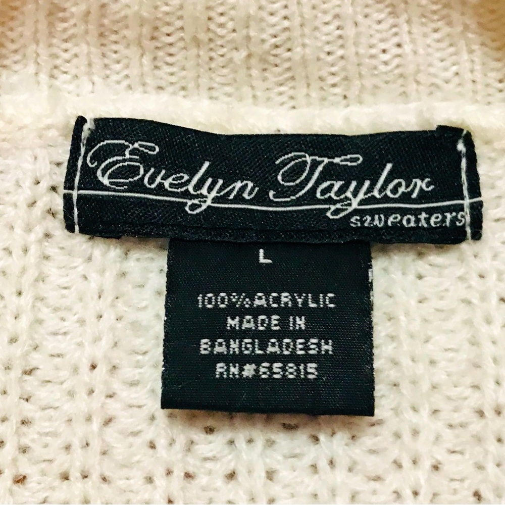 Evelyn Taylor Beaded Sleeves Snow White Sweater - Picture 2 of 2